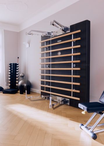 Trainingsraum mit modernsten Trainingsgeräten u.a. von Technogym